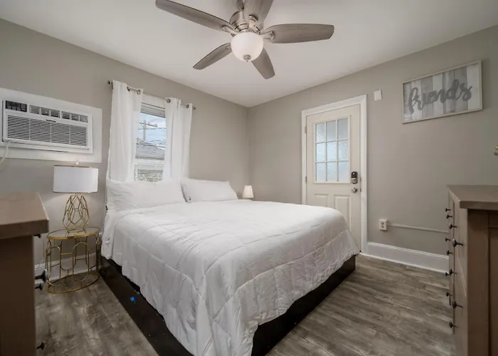 Parrot Bay 37 * Ocean City